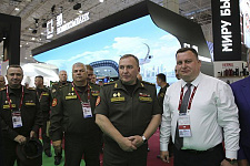 Продукция отечественного военпрома на форуме "АРМИЯ-2022" фото 33
